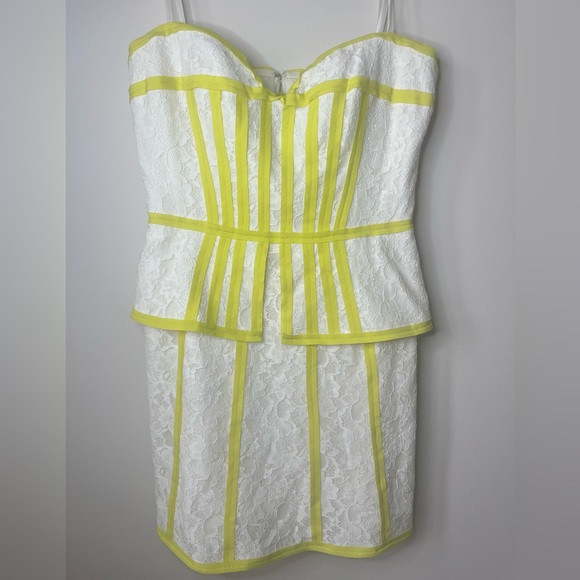 NEW BCBGMAXAZRIA KELLYN STRAPPING DETAILED STRAPLESS DRESS IRG61B14/M643A SIZE 6 - Picture 4 of 10